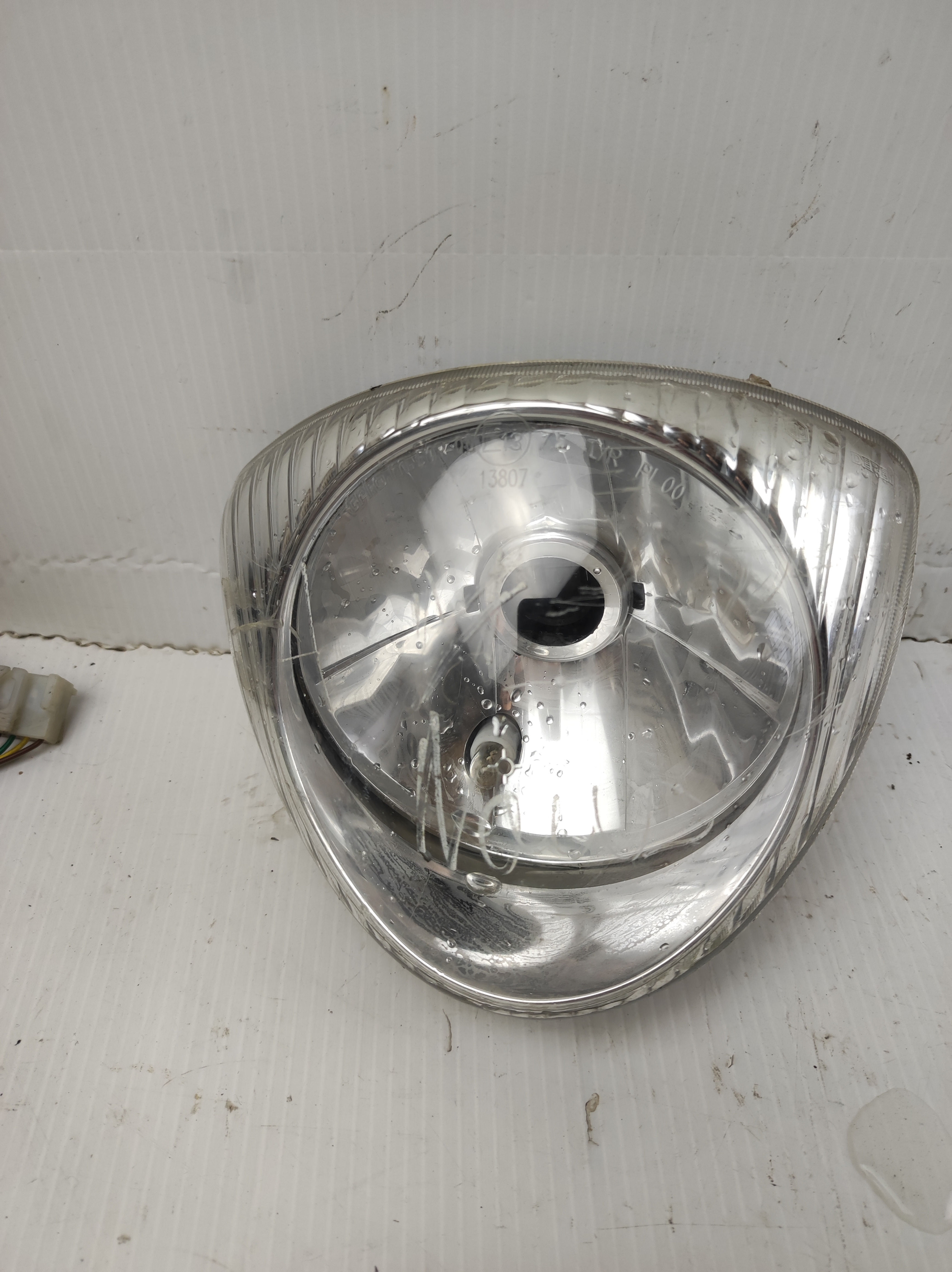 Optique de phare avant Piaggio Liberty / Fly