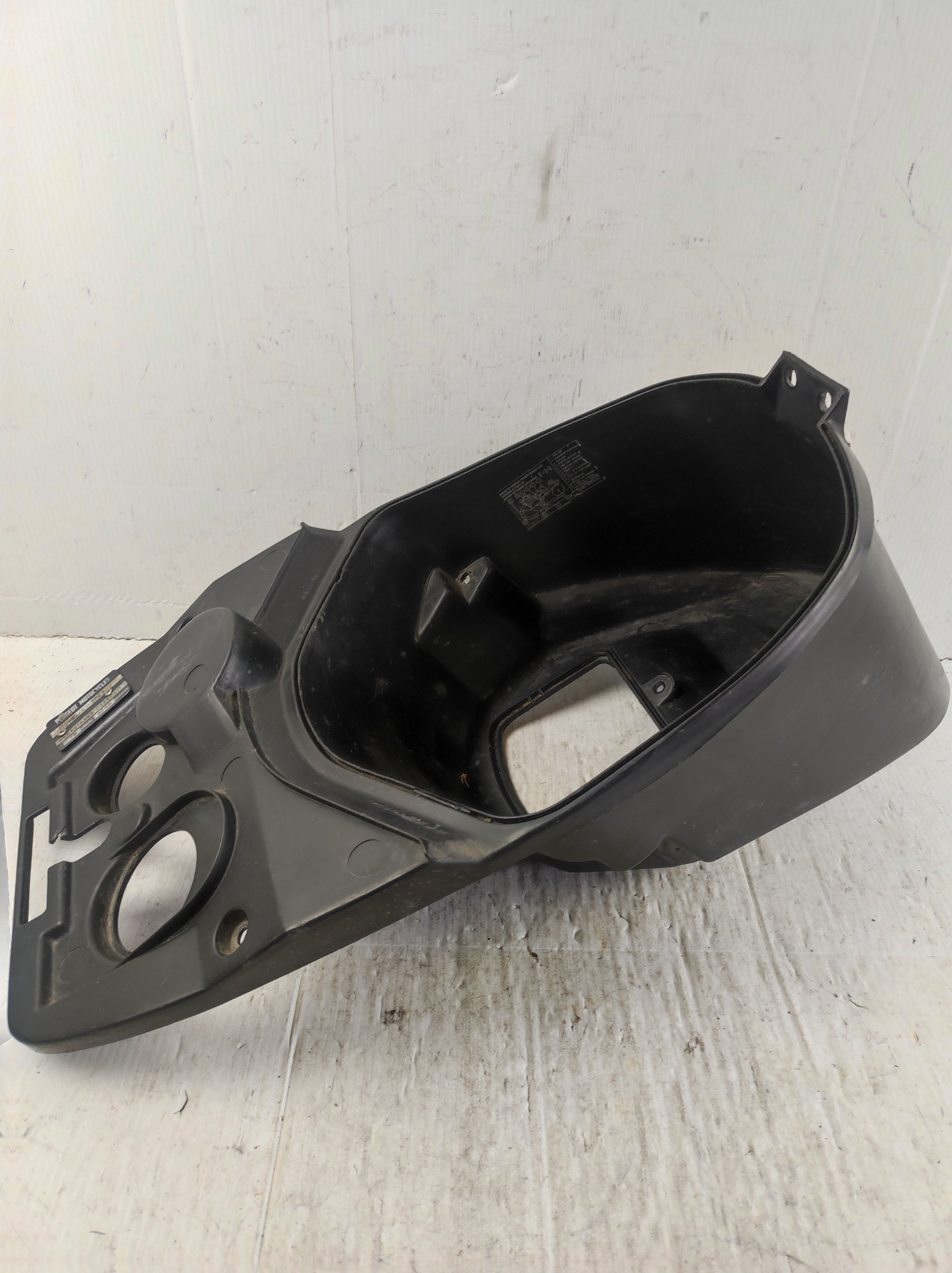 Coffre Peugeot TKR Trekker / Speedfight 1 et 2 / Vivacity 1 et 2