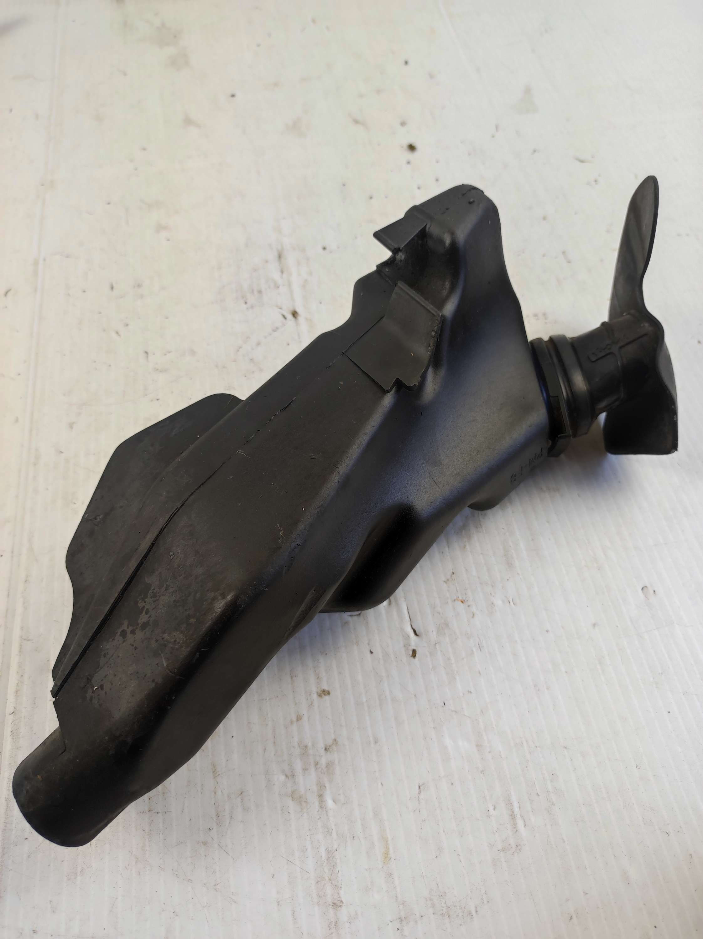 Boîte à air secondaire Elystar / Trekker / Vivacity 1 et 2 / Speedfight 1 et 2