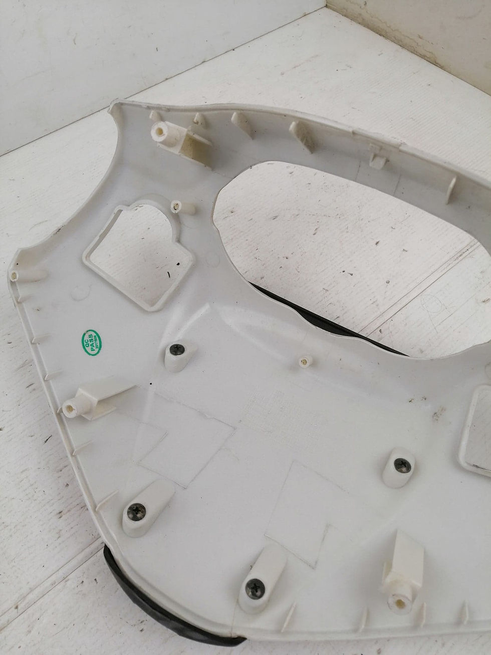 Miniature : Carénage supérieur compteur Keeway RY6