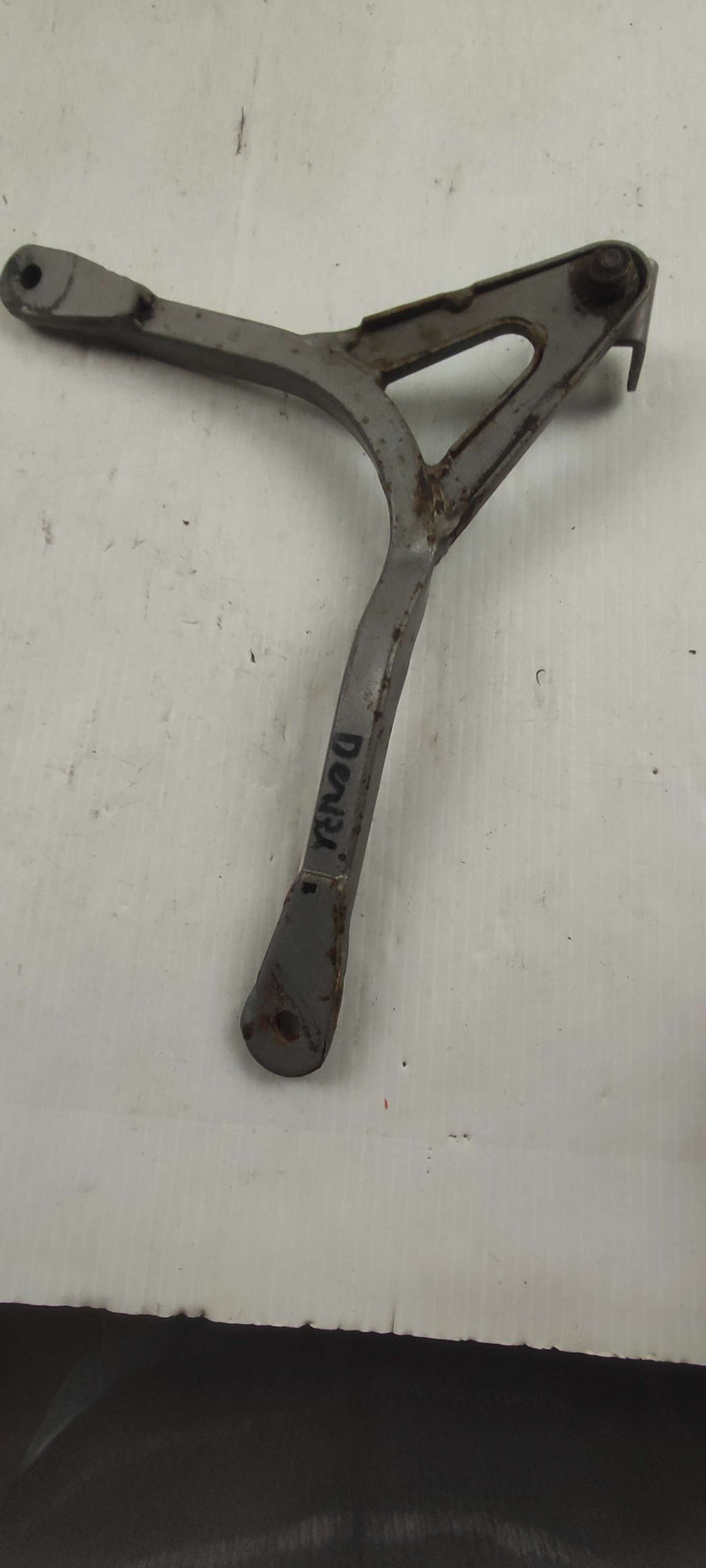 Miniature : Repose pied support platine arrière gauche Derbi Bultaco