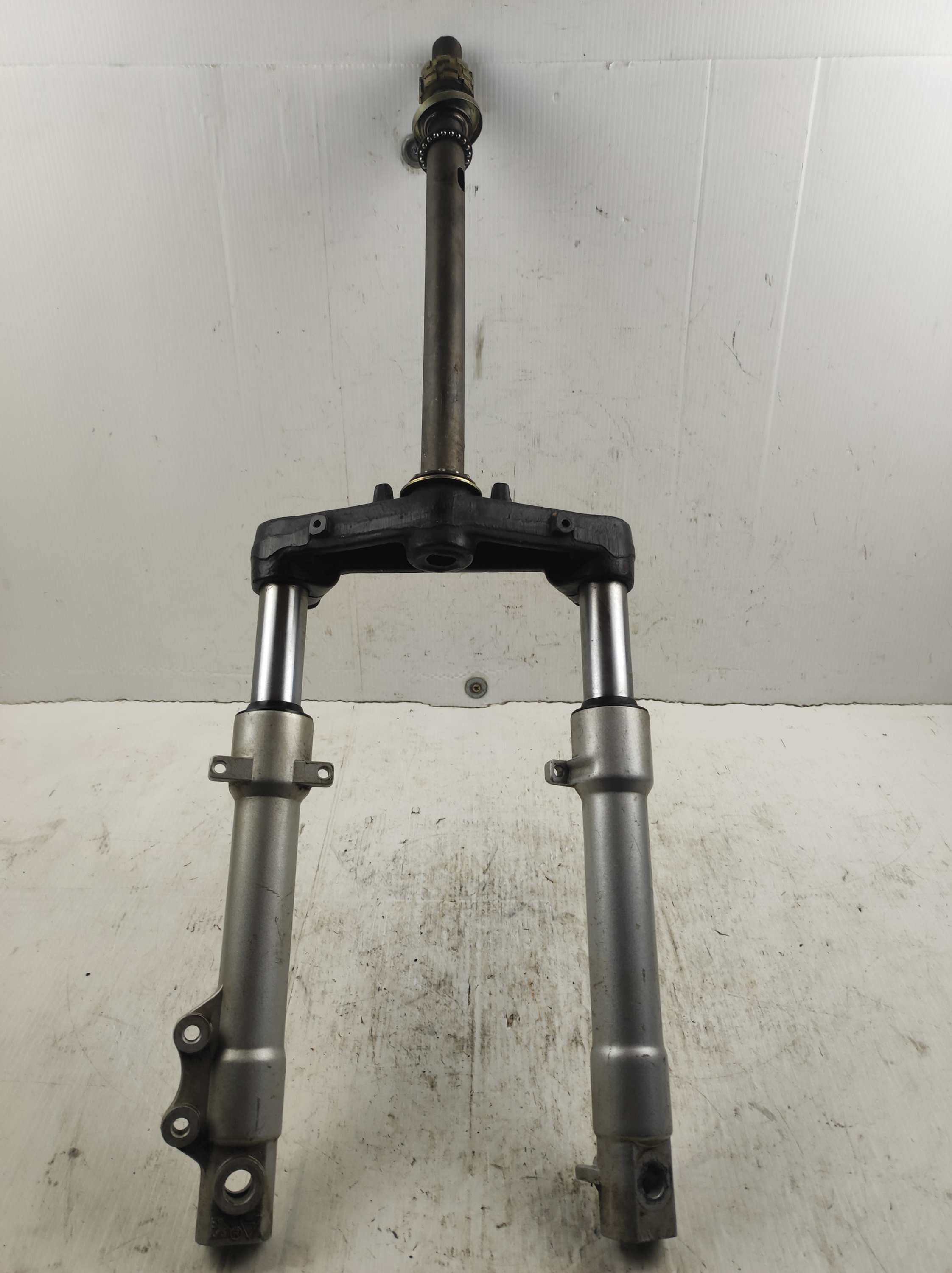 Fourche Peugeot Vivacity 3 (2009)