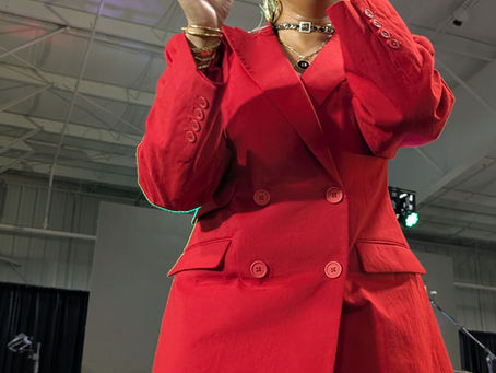 Latoya Luckett Performs Live at Black Expo