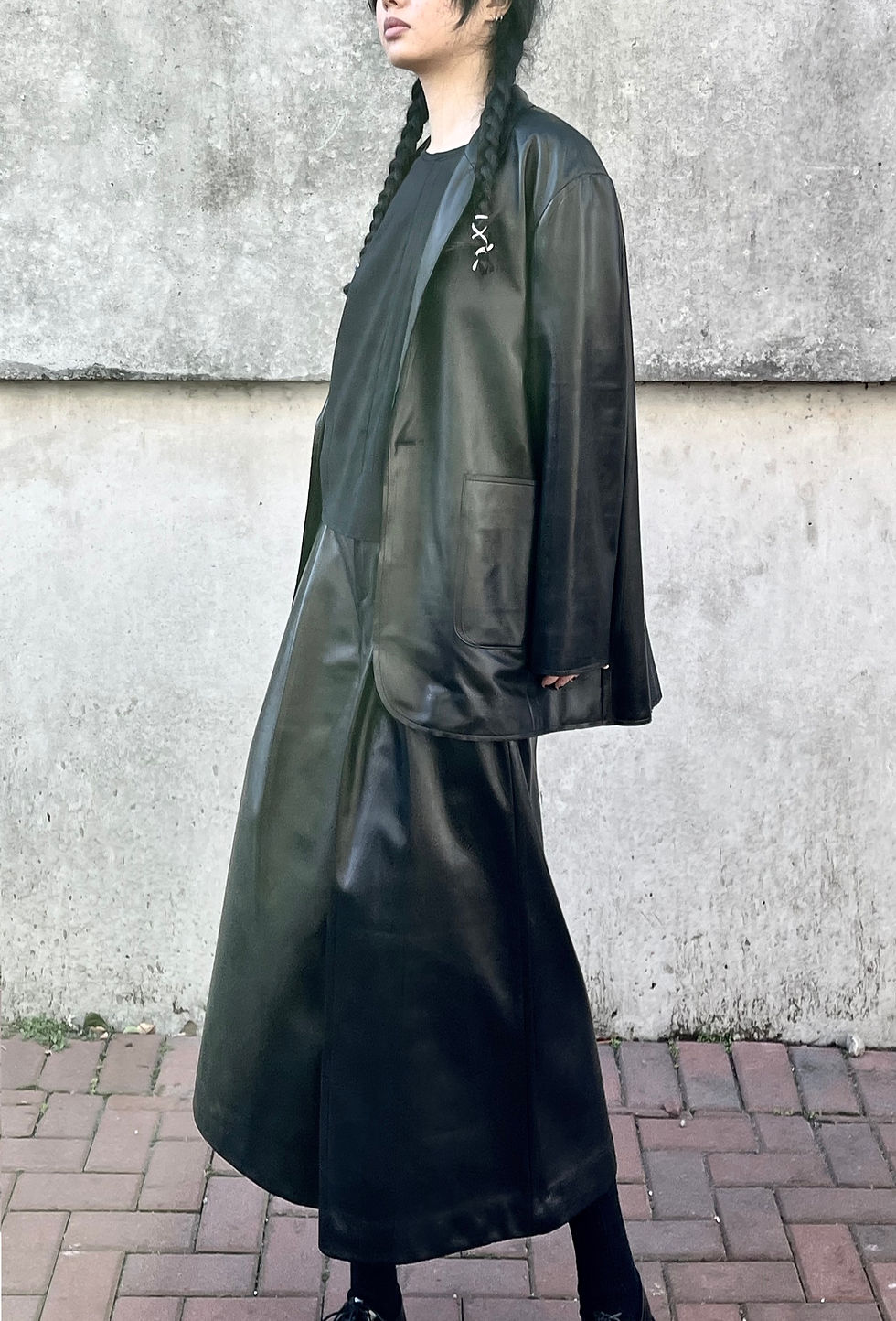 Thumbnail: Leather Single Blazer / Pre-order