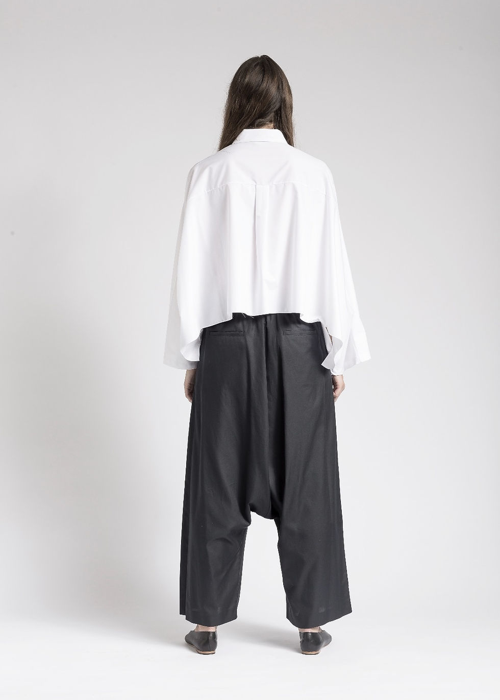 Thumbnail: Loose boxi crop shirt