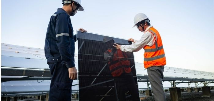 Sustitución de panel solar dañado | Basura de paneles solares