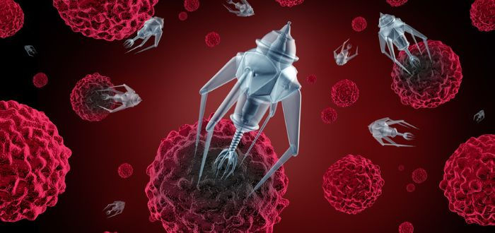 Robot miniatura en cuerpo humano