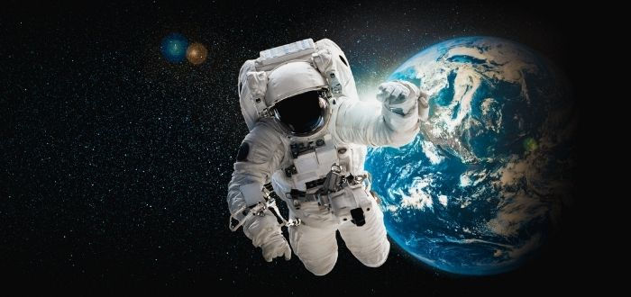 Caminata espacial SpaceX o primera actividad extravehicular comercial