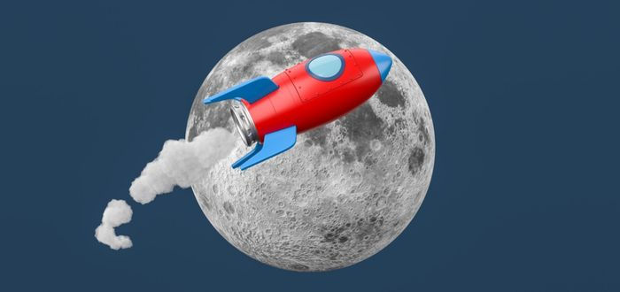 Nave viajando a la Luna