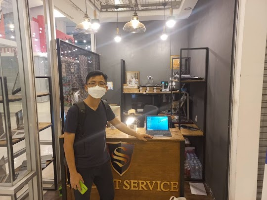 รับซ่อม Surface ตราด ลูกค้านำเครื่อง Surface Pro 4 มาเปลี่ยนแบต