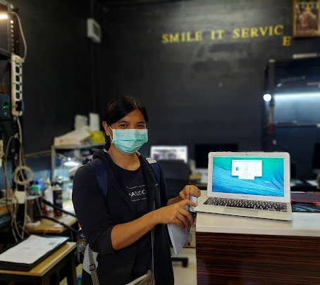 รับซ่อม Macbook ร้อยเอ็ด ลูกค้านำเครื่อง Macbook Air A1465 มาซ่อมเมนบอร์ด