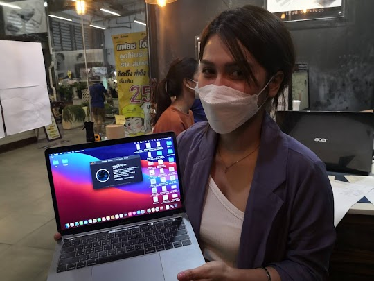 รับซ่อม Macbook เลย ลูกค้านำเครื่อง Macbook Pro A2159 มาเปลี่ยนหน้าจอ