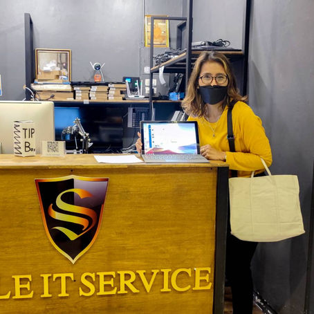 วิธีแก้ Microsoft Surface Pro 7 หน้าจอแตกแก้ไขได้