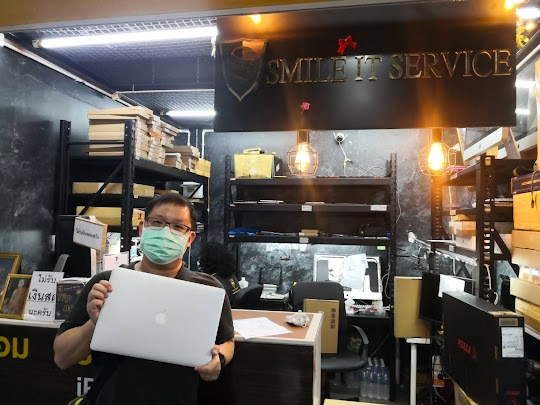 รับซ่อม Macbook ลำปาง ลูกค้านำเครื่อง Macbook Pro A1398 มาเปลี่ยนแบต