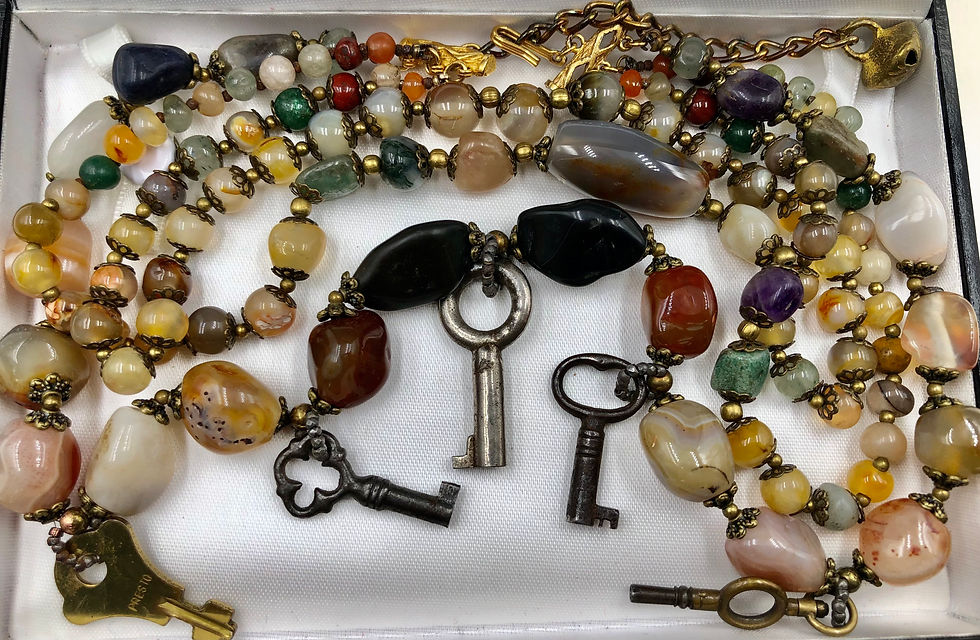Thumbnail: Unique "Chatelaine" Necklace Polished Agate Antique Keys