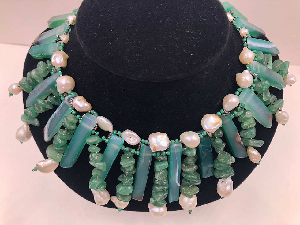 Thumbnail: Vintage Green Agate Chrysoprase Stone Large Baroque Pearls Great Bib Necklace