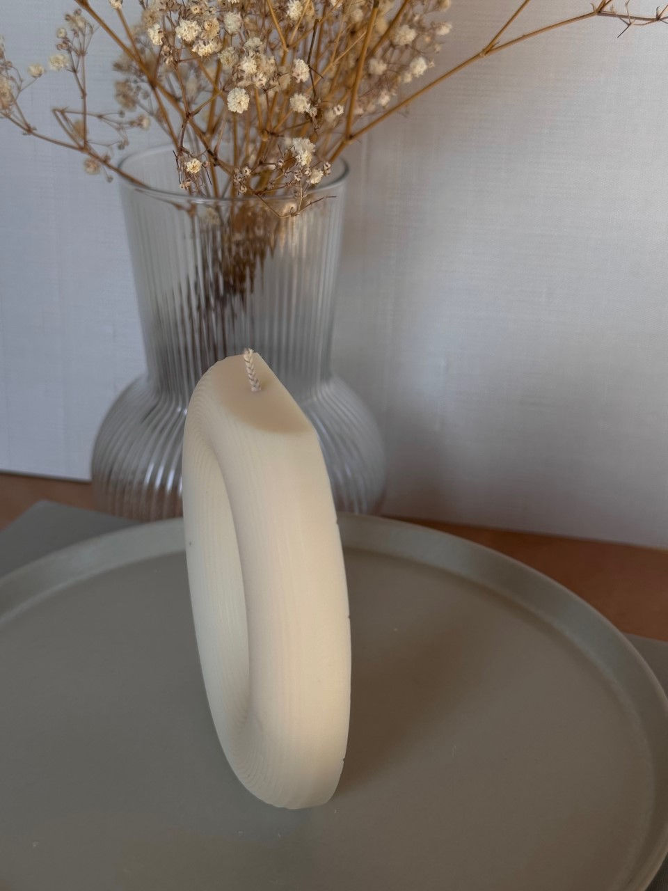 Thumbnail: Oval Candle