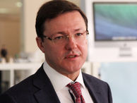 Дмитрий Азаров проверил работу многофункционального миграционного центра в Самаре