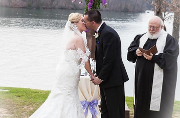 Wedding Officiant at Bella Collina Mansion