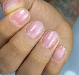 Manicura tradicional hombre