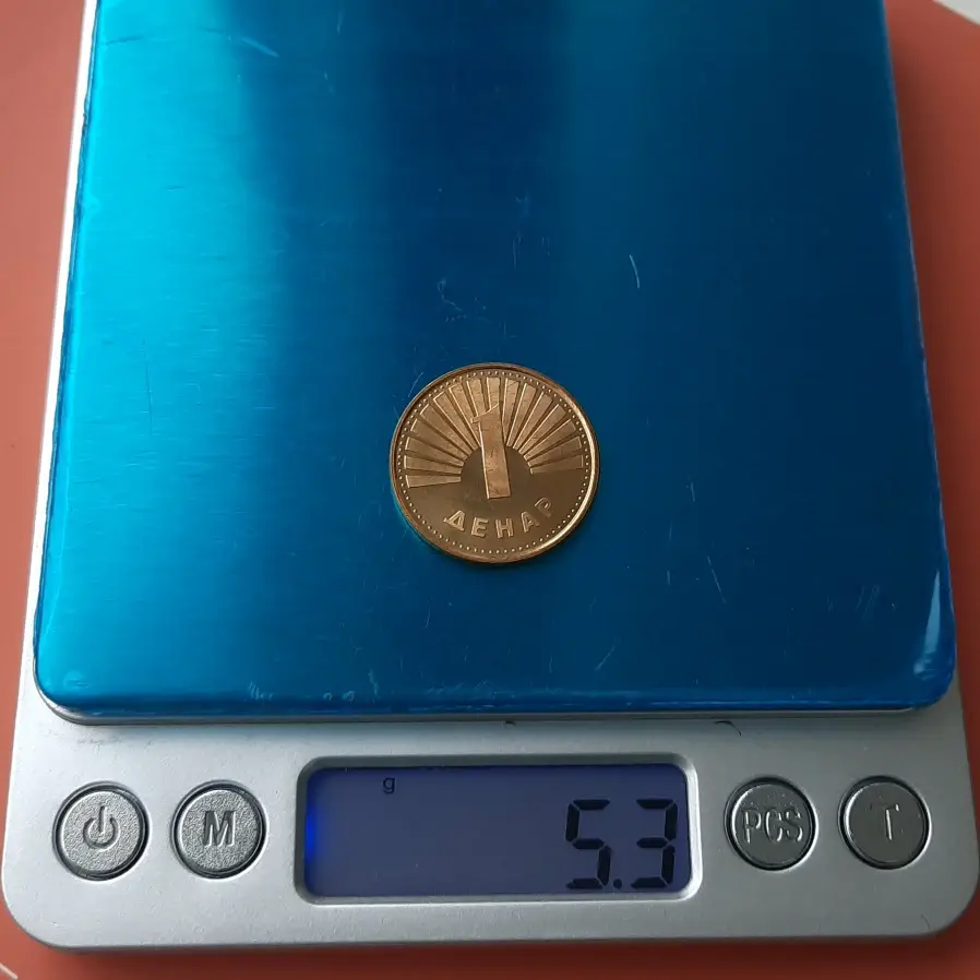 Прев'ю: Монета Республіки Північна Македонія, 1 денар , 1993 рік, латунь, на вагах