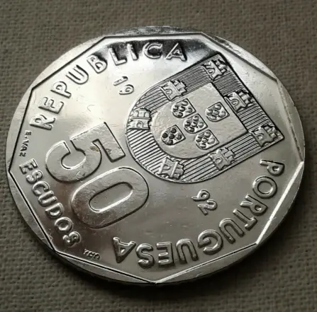 Прев'ю: Португалія 50 ескудо 1992 року BU