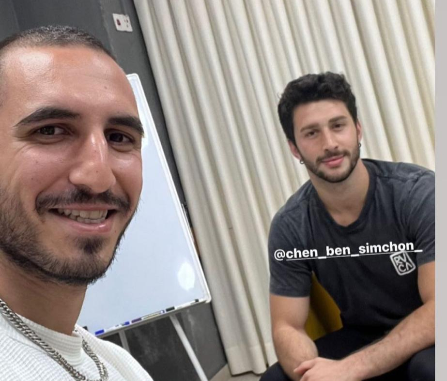 חן בן שמחון עם מתאמן בזמן סשן