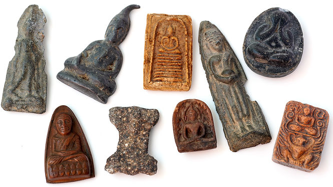thai-amulets-come-wide-variety-styles-buddhist-sacredbuddha-amuletssacredon-white-backgr.j