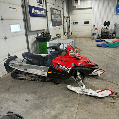 2009 Polaris Switchback Weber 750 4-Stroke Part Out