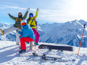 Japan’s Ultimate Winter Escape: Luxury Ski Itineraries with Luxurique