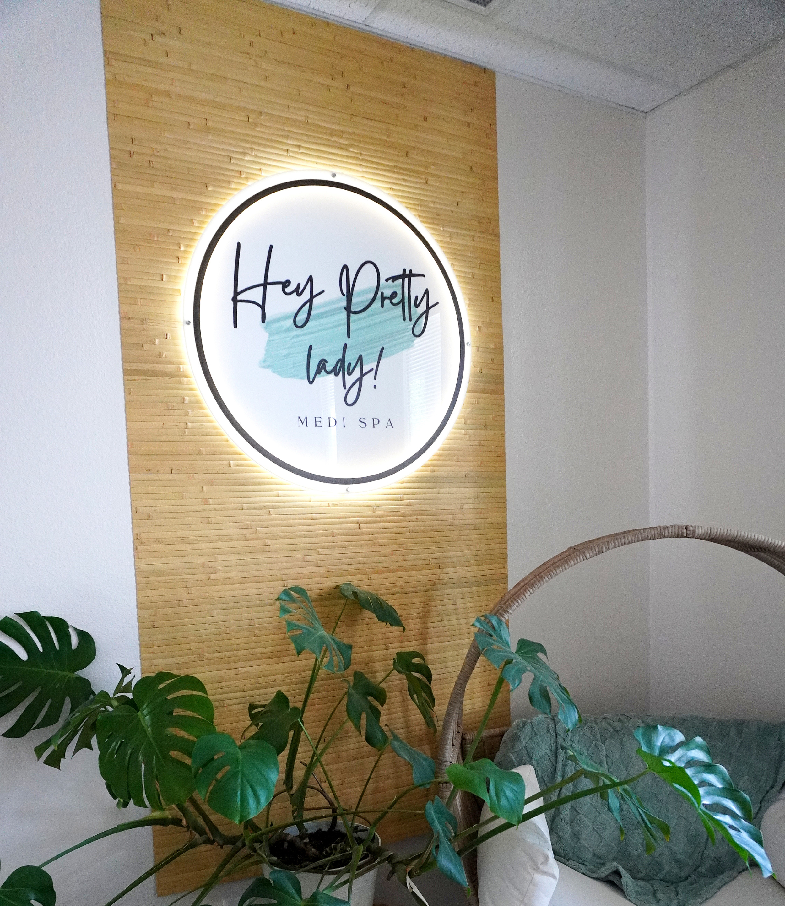 Hey Pretty Lady Medi Spa | Wax, Lashes, Facials, & More | Las