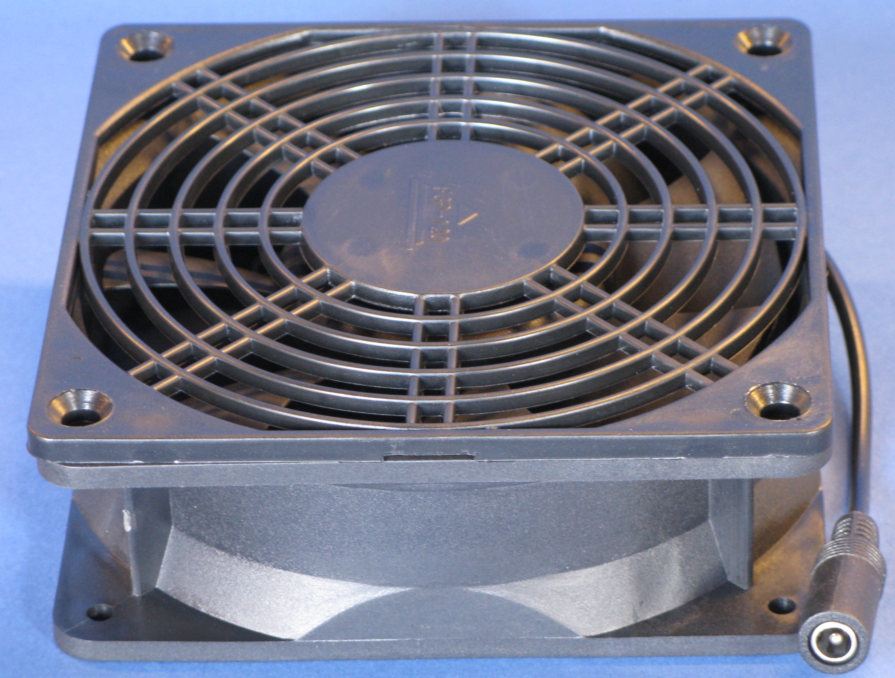 12 Volt Fan & Grill