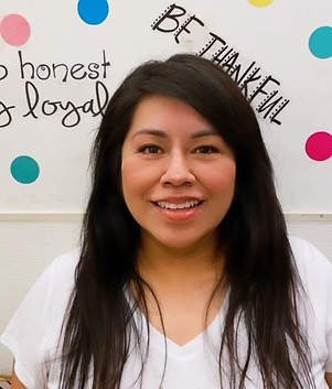 Gabrielle Esparza Headshot.jpg