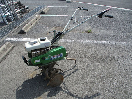 中古品 マメトラ MC-8 買取ました。