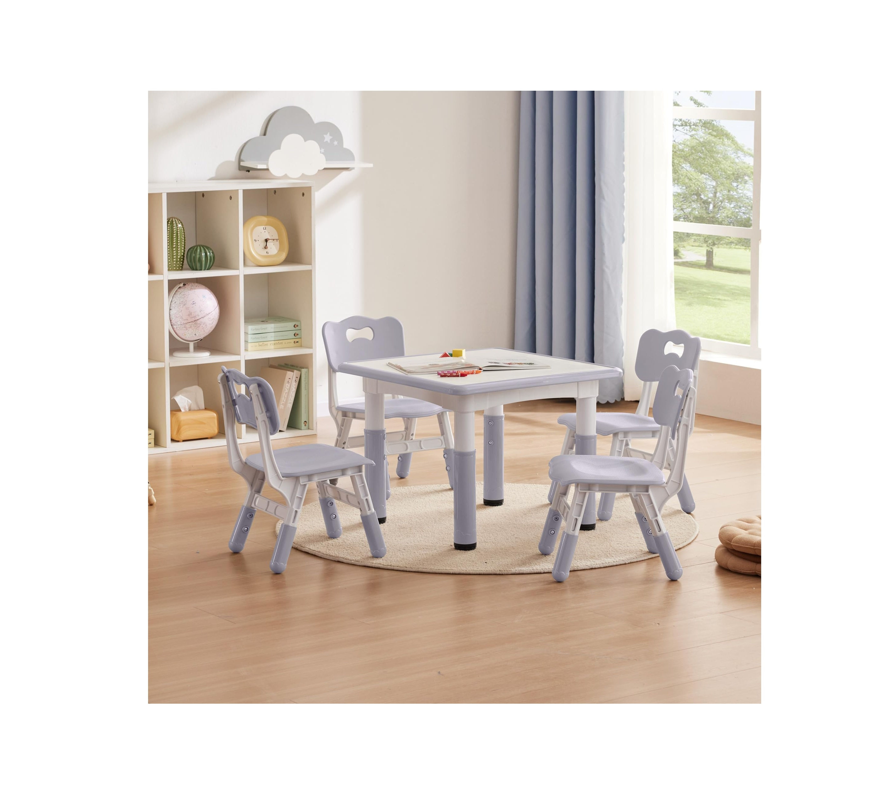 Mesa y sillas plásticas gris