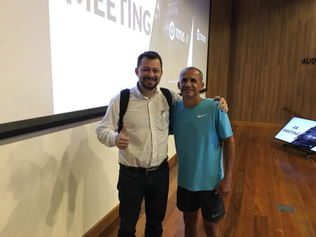 Digte e Vanderlei Cordeiro no evento de Vendas da TOTVS