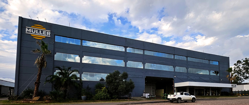 FACHADA MULLER.jpg