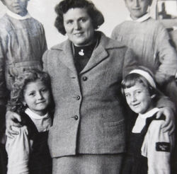 1961 - third grade - left