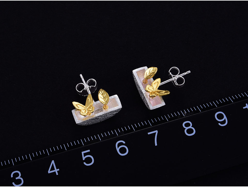 Thumbnail: Ruler garden stud earrings