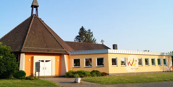 8082b4_f5a33c0f4a354d0db8302844154bdcf8