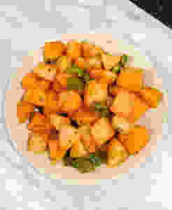 schezwan idli recipe, leftover idli recipe, small plates snacks recipes, indian appetisers recipes, traditional indian food blog whiskmixstir, sheetal jandial