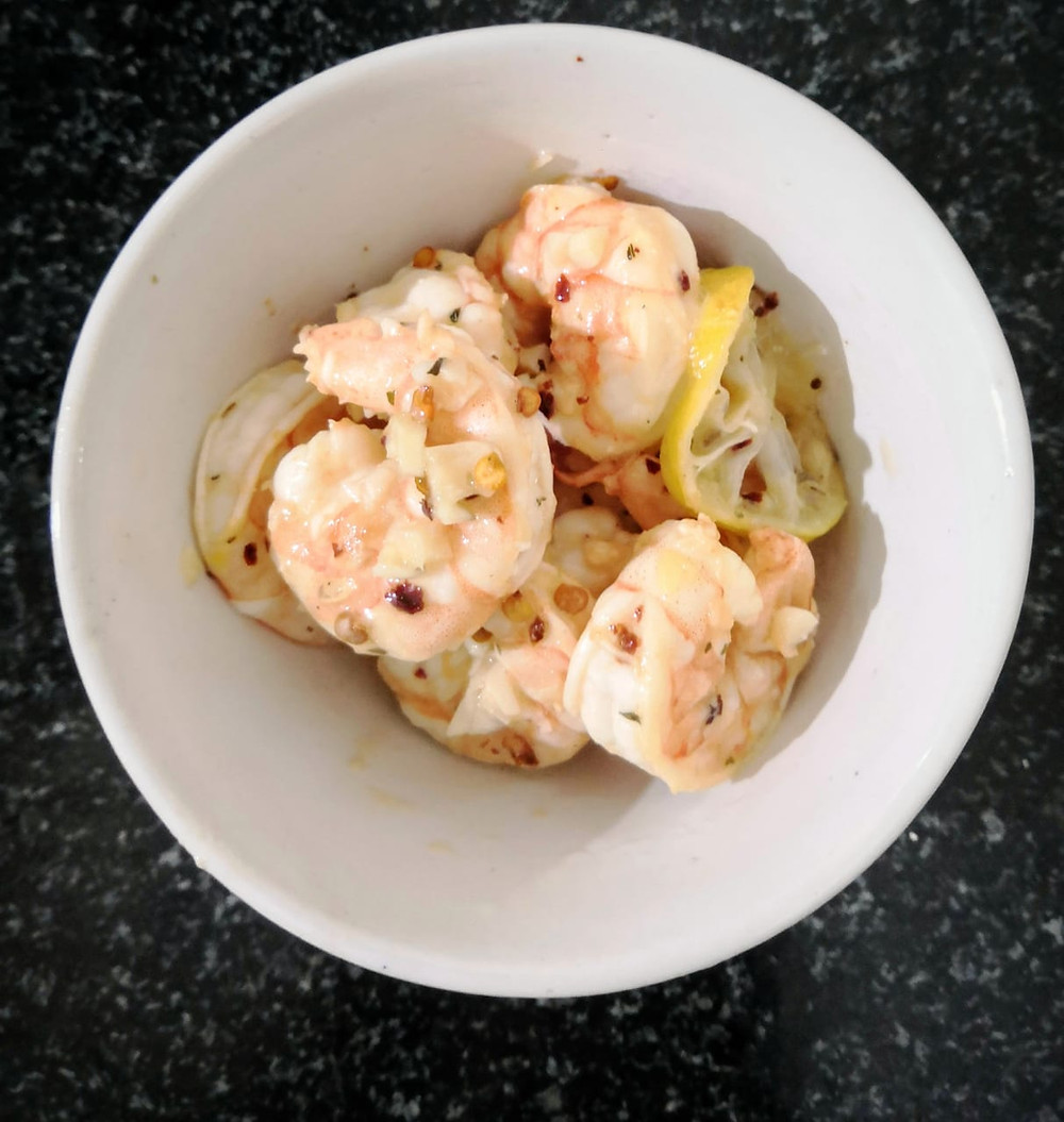 lemon garlic prawns recipe, garlic butter prawns recipe, prawns recipe, whiskmixstir food recipe blog, sheetal jandial