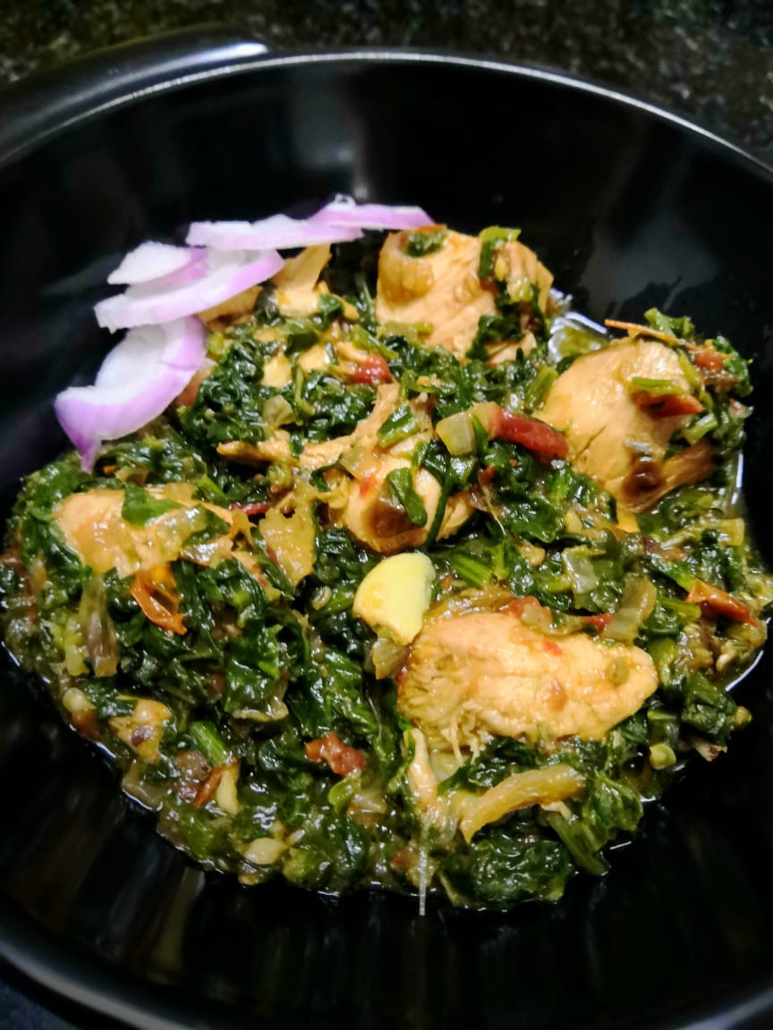 rustic palak chicken recipe, spinach chicken recipe, indian spinach recipes, traditional indian food recipe blog whiskmixstir, sheetal jandial