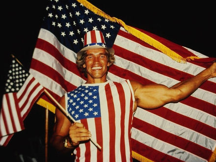 10 Famous American Dual Citizens