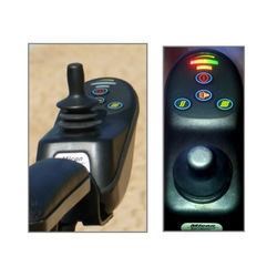 Comandament suau amb joystick.