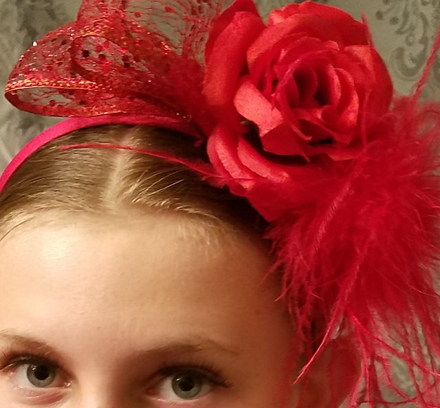 Miss Scarlett's Fascinator