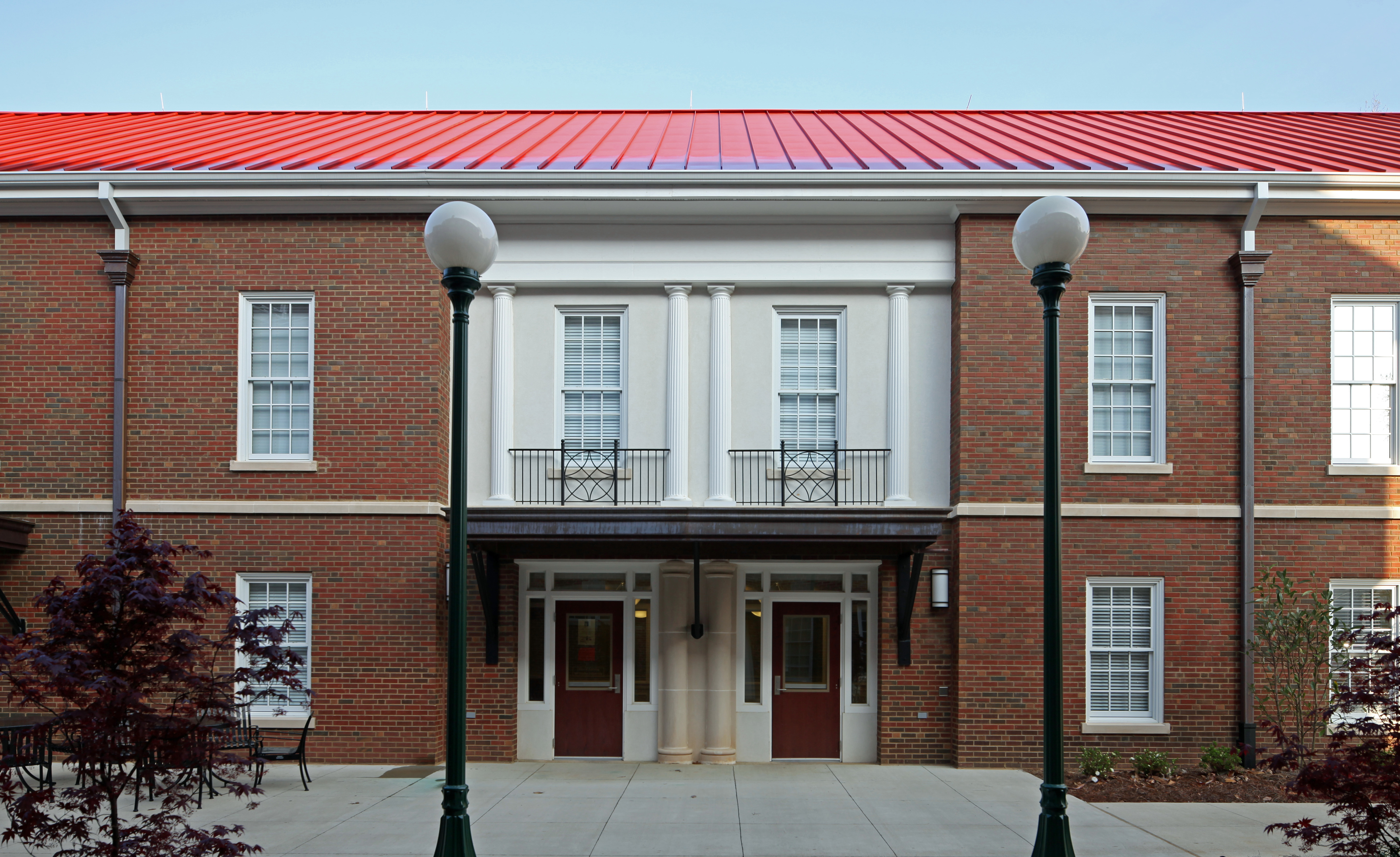 OLE MISS GUYTON HALL ANNEX szzarch