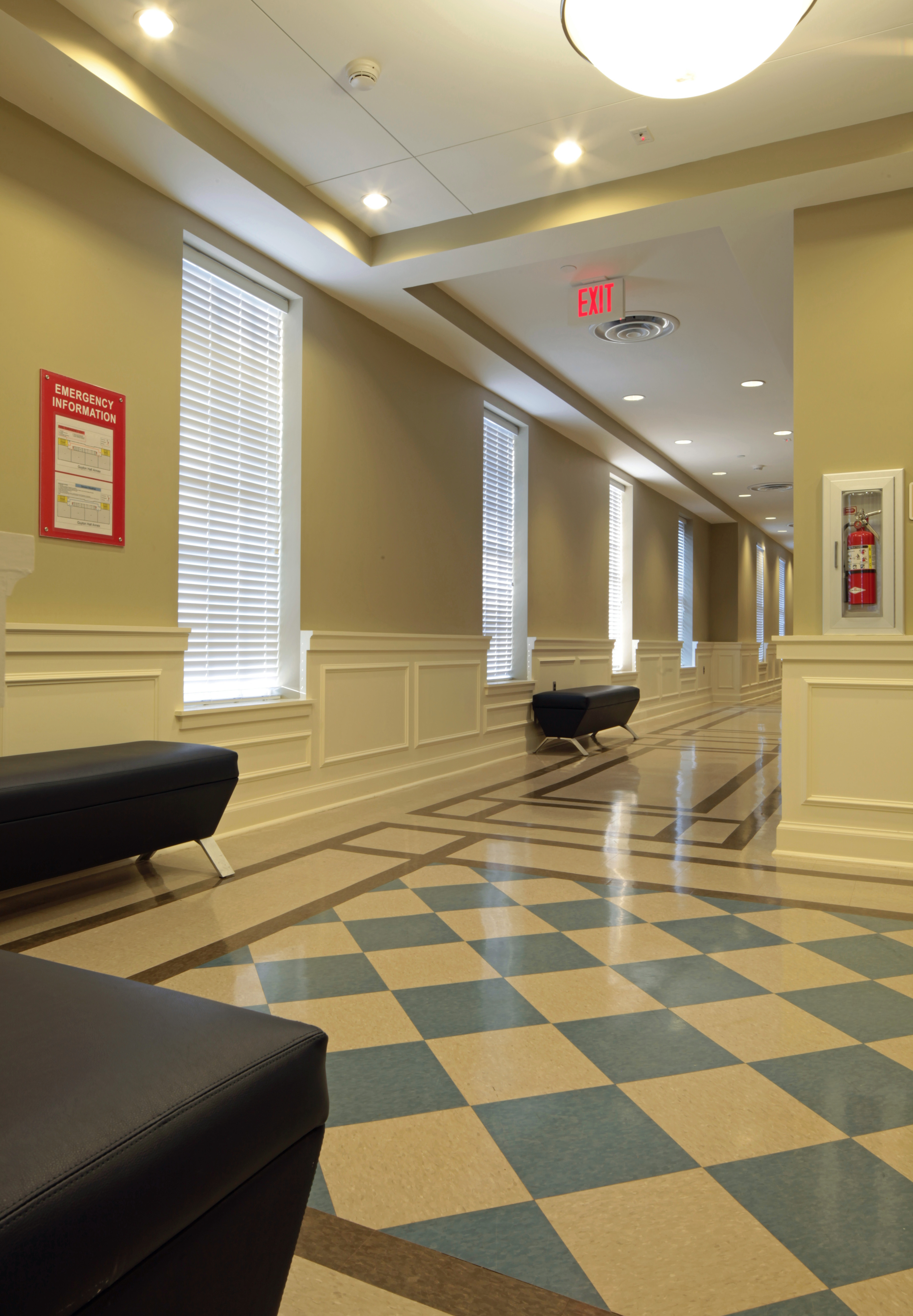 OLE MISS GUYTON HALL ANNEX szzarch