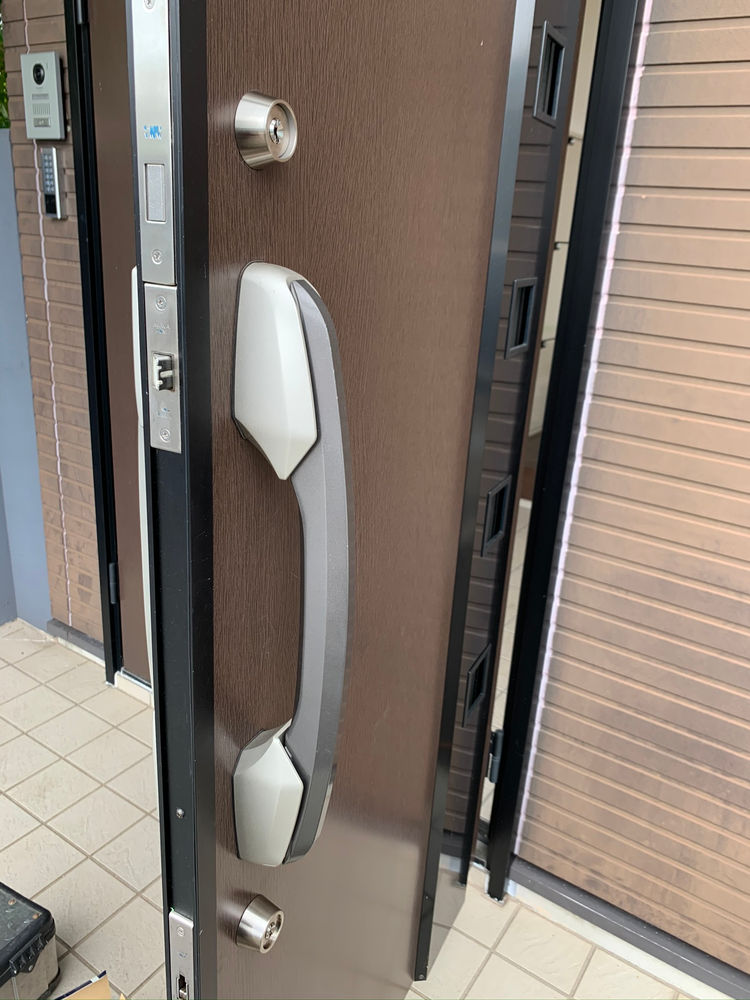 【電気錠】オートロック玄関ドア