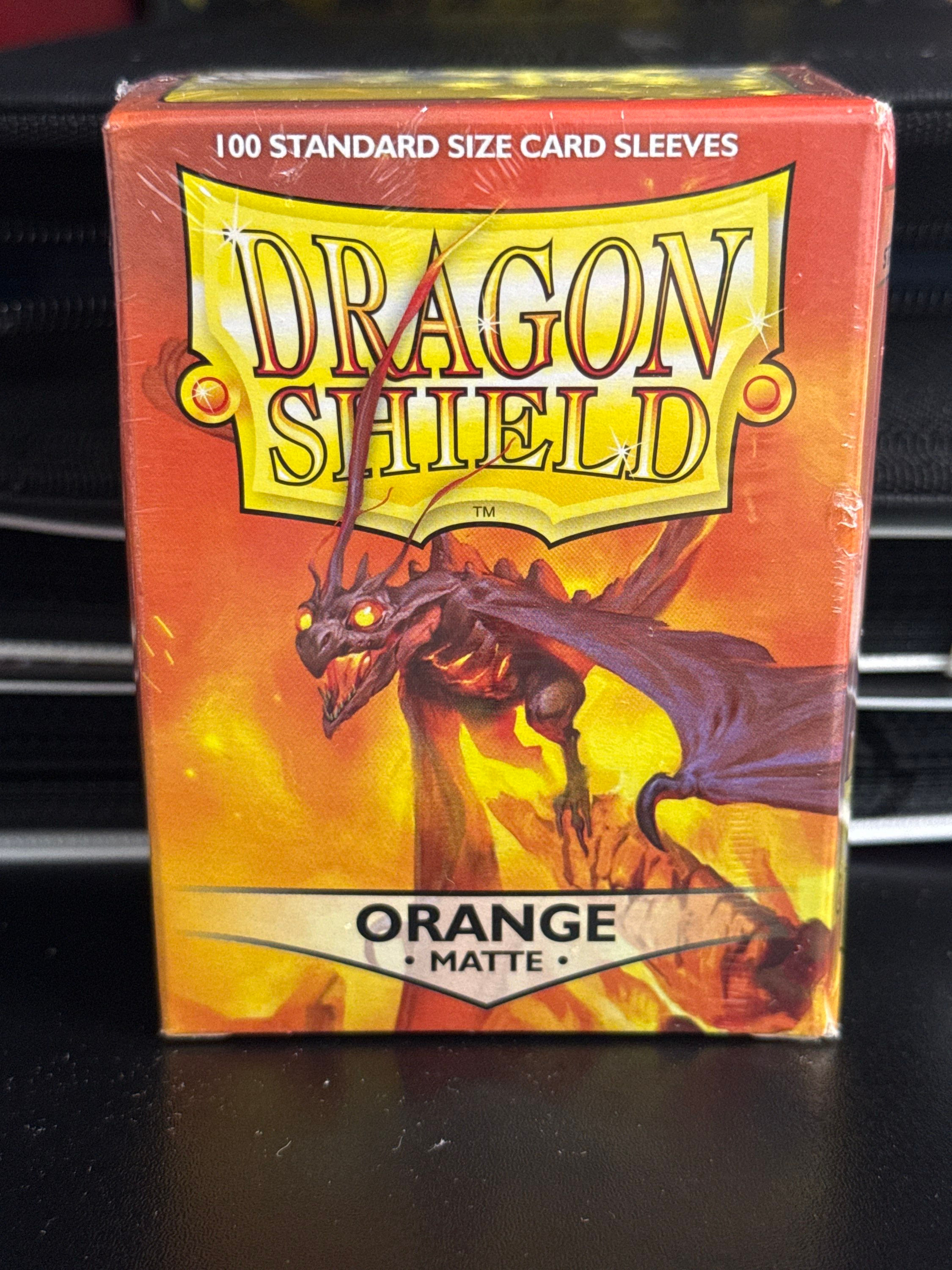 Dragon Shield Sleeves: Standard Matte - Orange 100CT